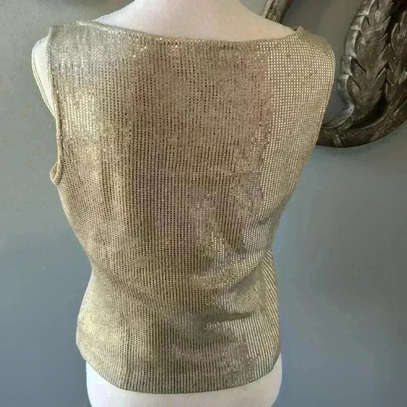 St. John gold sequence tank top size 6 - Picture 4 of 6